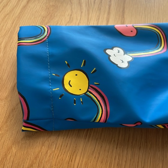 Girls Hatley Raincoat, 2t - Picture 6 of 6